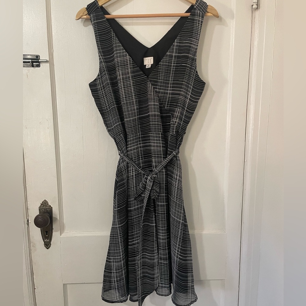 4/$20!  Black and White Plaid Dress